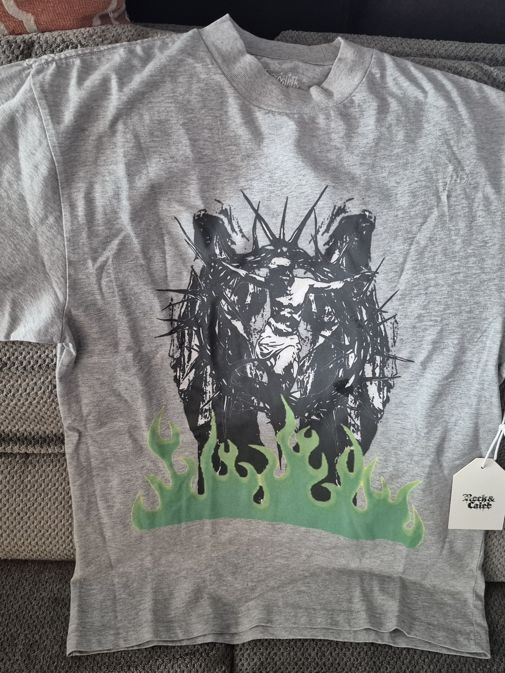 Rock & Caleb Graphic T-Shirt Size Medium